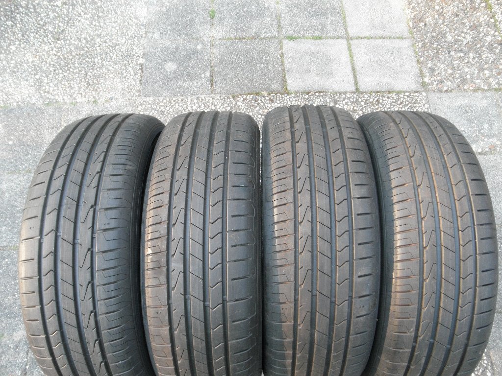 Set Hankook Ventus Prime 3, 215 65 17 zomerbanden nieuw, Ophalen, 215 mm, Nieuw, 17 inch