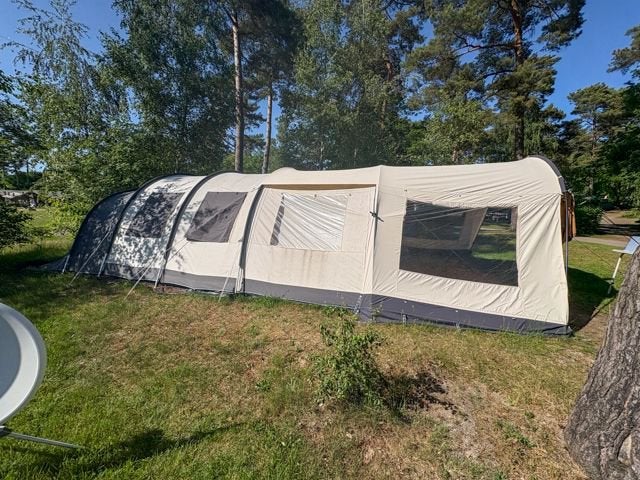 Familia 6 | verduisterde slaapcabines, Caravans en Kamperen, Ophalen, Zo goed als nieuw, Tot en met 6