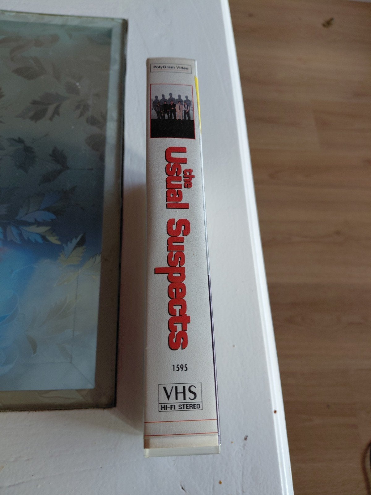 The Usual Suspects Ex-Rental VHS FilmClub Kevin Spacey, Gebruikt, Vanaf 16 jaar, Ex-rental, Ophalen of Verzenden