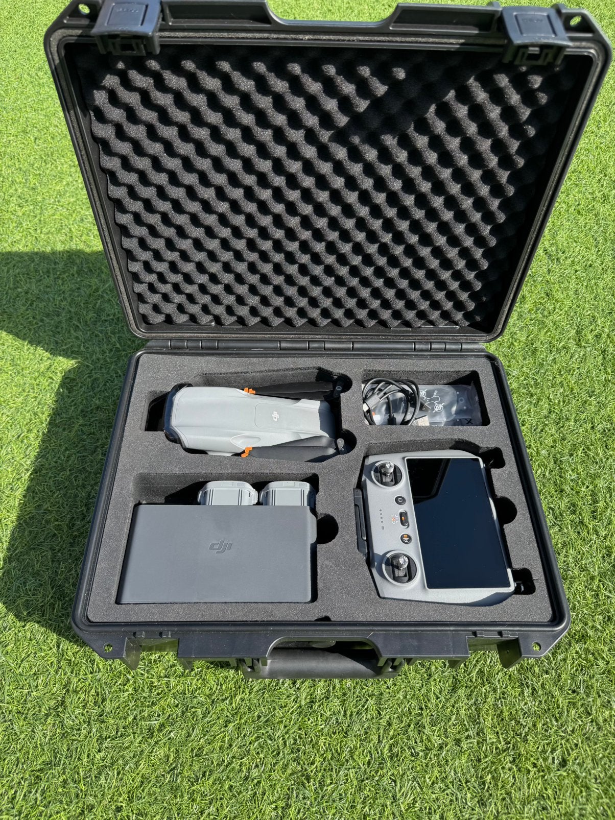 DJI AIR 3 Fly More Combo + Smart Controller, Audio, Tv en Foto, Drones, Zo goed als nieuw, Cameradrone, Topkwaliteit, DJI, 250 tot 900 gram