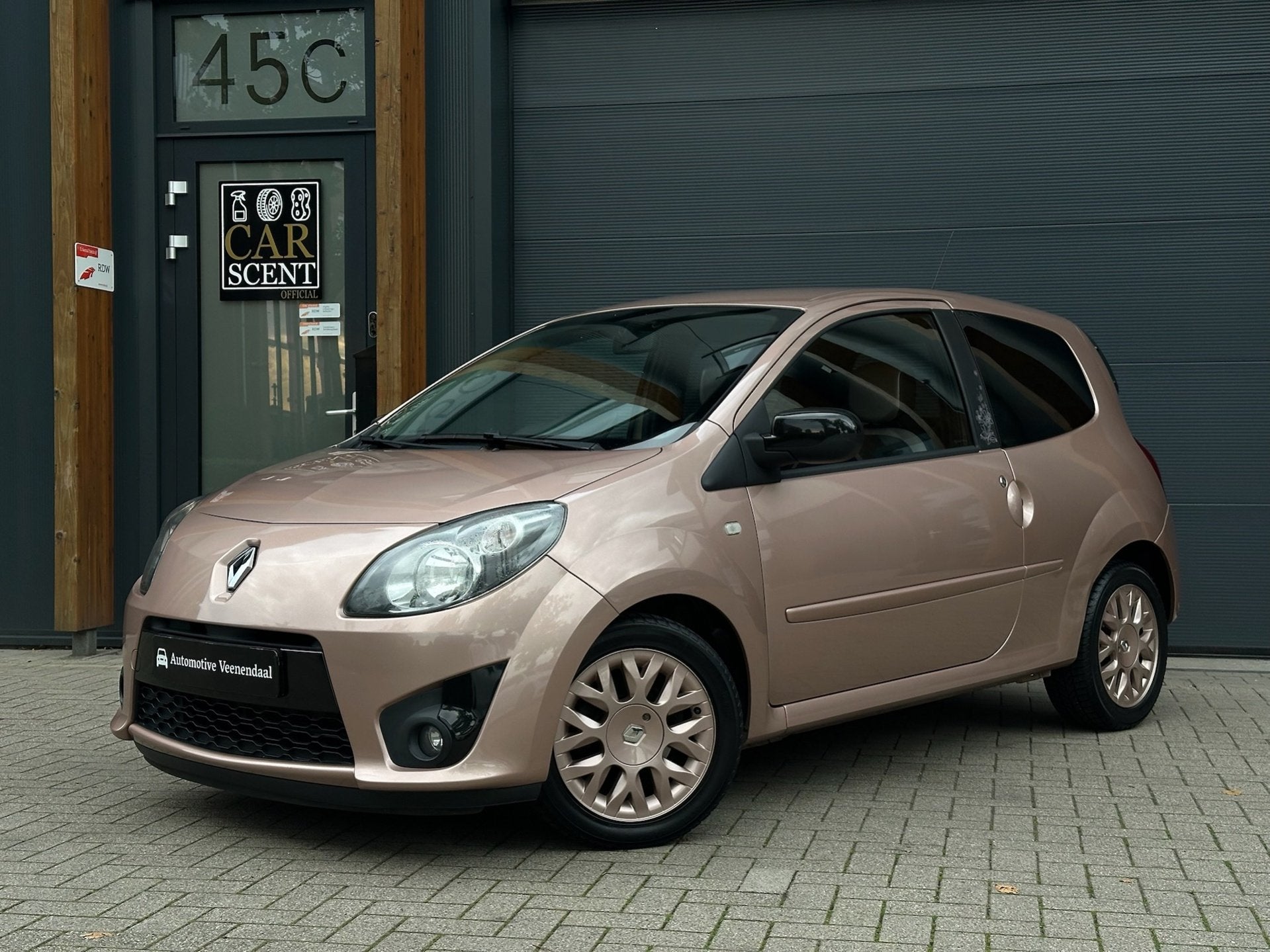 Renault Twingo 1.2-16V Miss Sixty Airco, Cruise Control, LMV, Twingo, Gebruikt, 4 stoelen, Origineel Nederlands