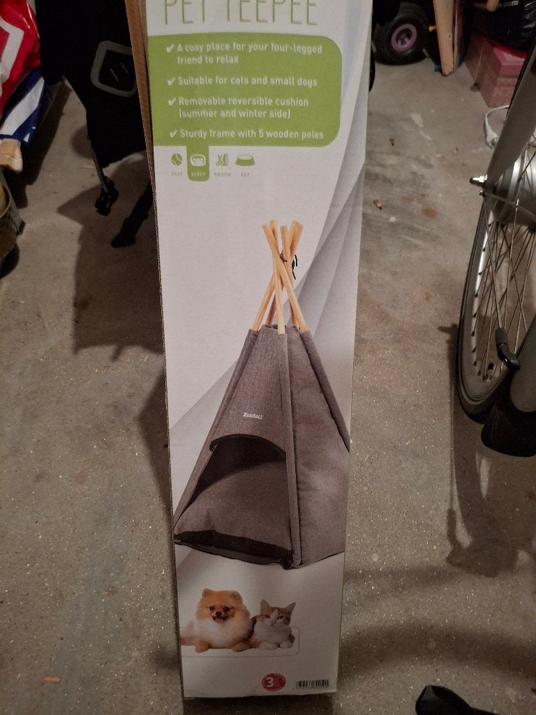 Katten tipi, Ophalen of Verzenden, Zo goed als nieuw