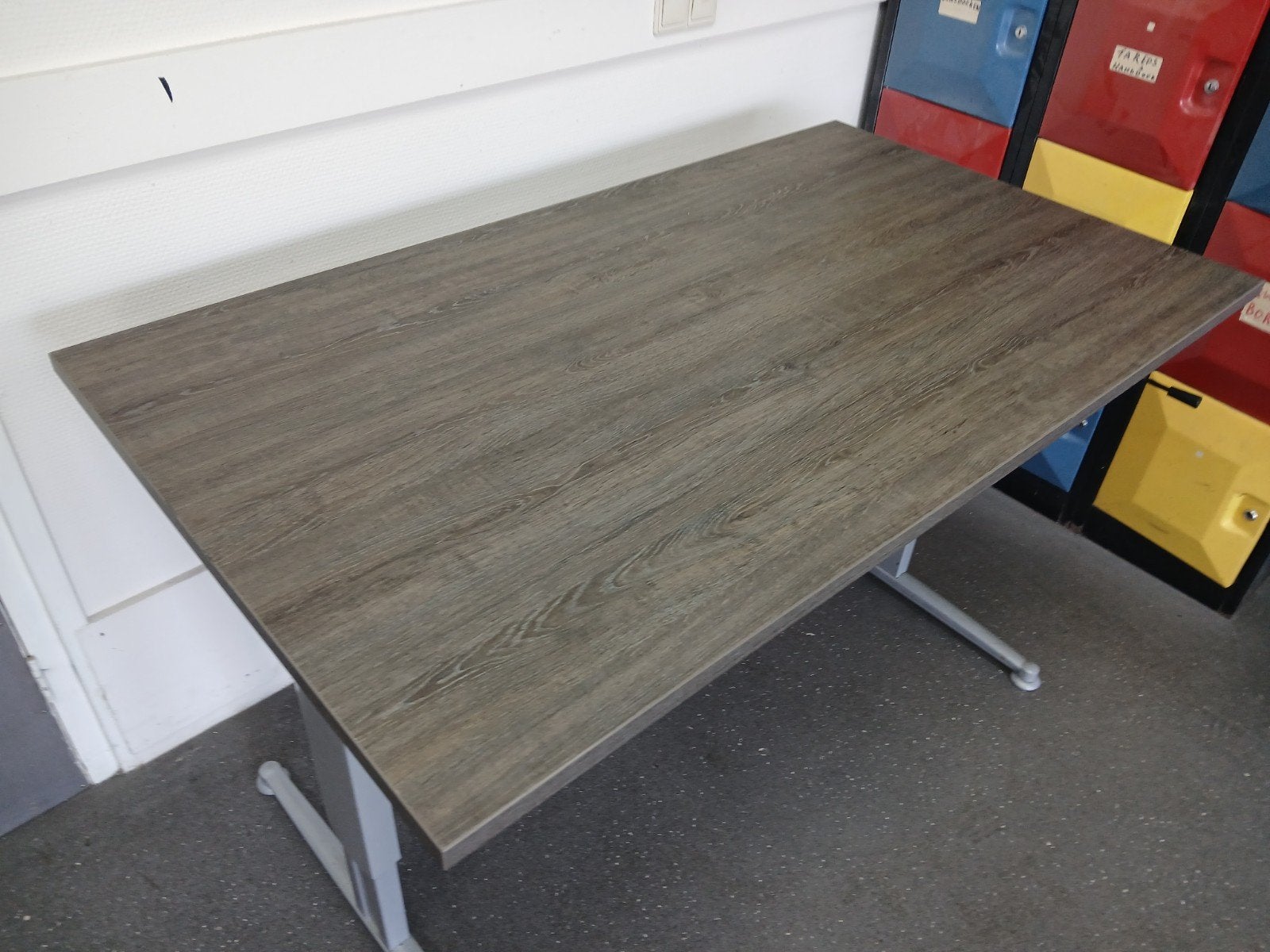 Bureau hoog/laag bureau Aspa, Huis en Inrichting, Ophalen, Zit-sta bureau, Info@tommysmit.nl, Gebruikt