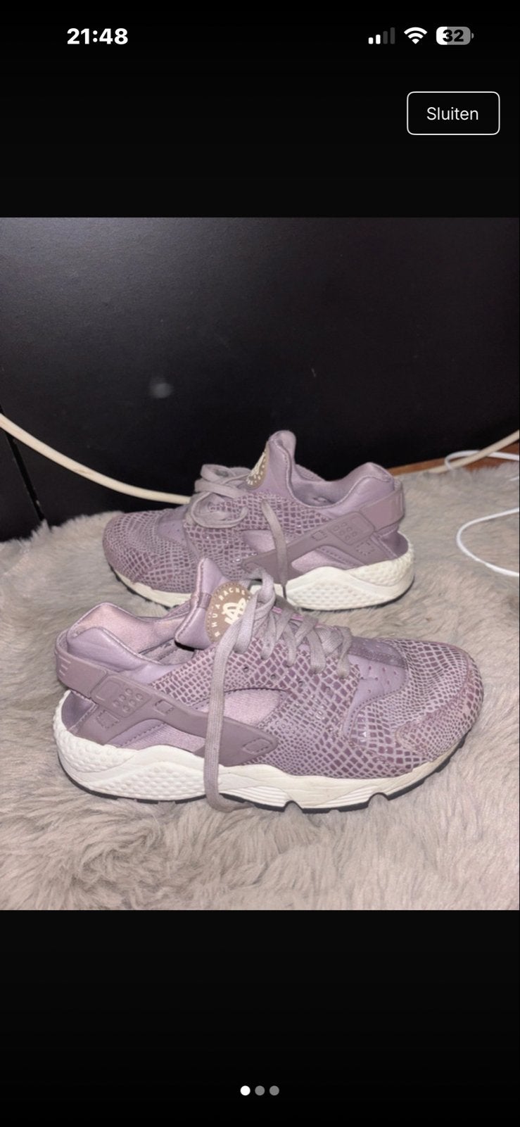 Nike Huarache sneakers lila met slangenprint maat 38, Ophalen of Verzenden, Gedragen, Overige kleuren, Sneakers of Gympen