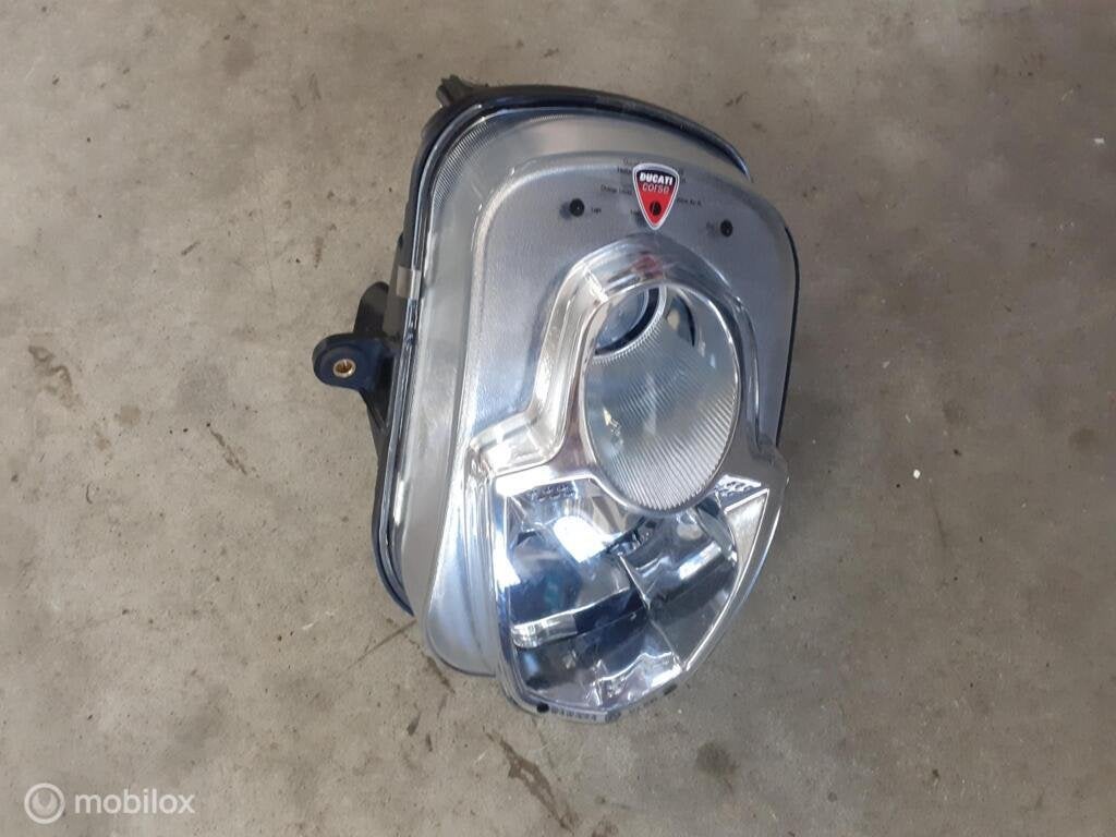 Koplamp origineel lamp voorlamp Multistrada 620 1000 1100, Gebruikt, Factorystore.service@ducati.com, Ophalen of Verzenden, Via Antonio Cavalieri Ducati, 74/5, 74/6, 40132 Bologna BO