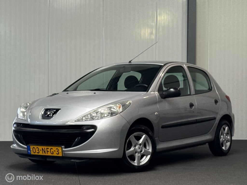 Peugeot 206 + 1.1 XR 5-deurs [ NL auto met NAP ], Auto's, Voorwielaandrijving, 206+, 60 pk, Origineel Nederlands