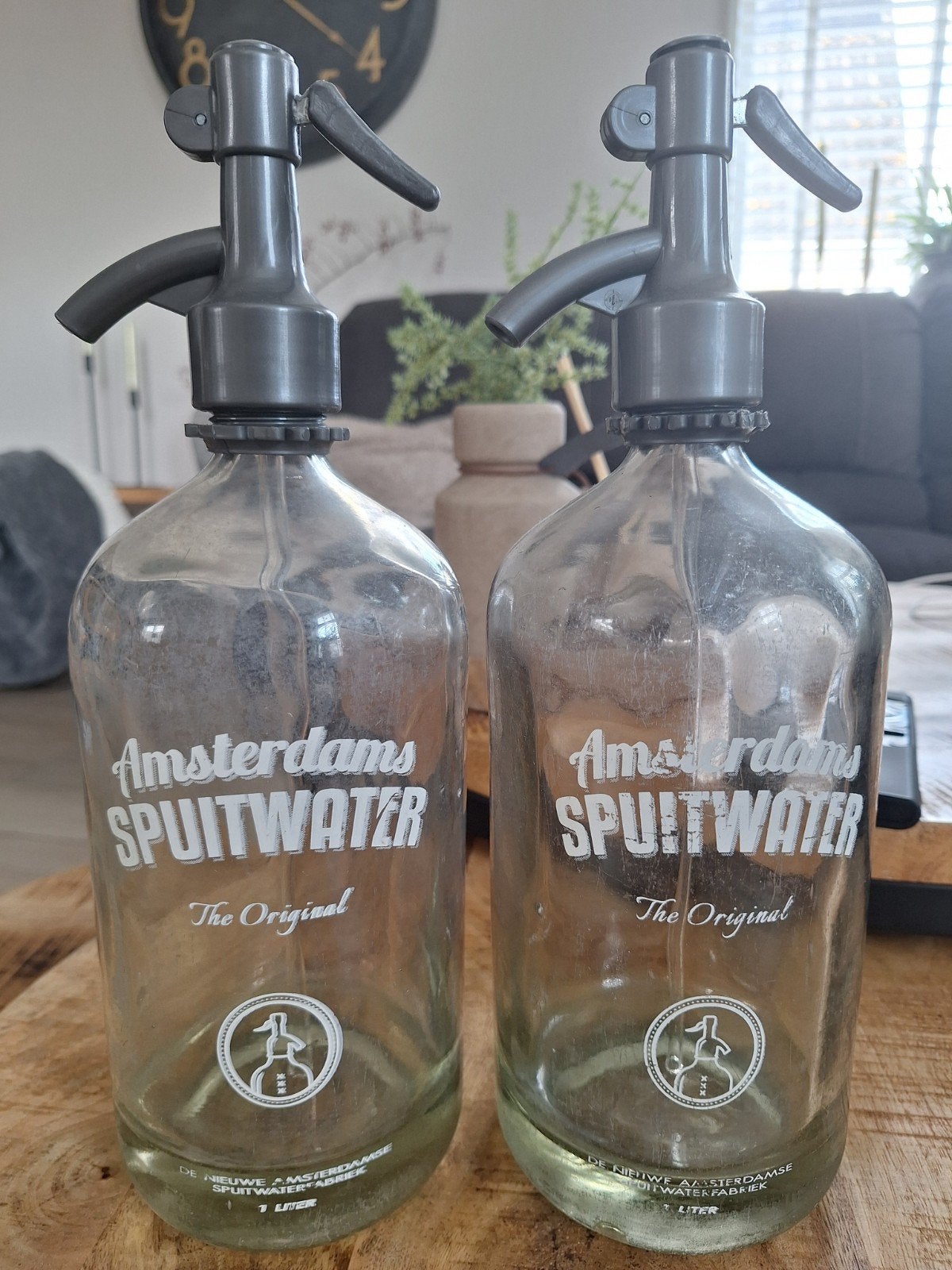 Set van 2 Amsterdam Spuitwater flessen - The Original, Ophalen