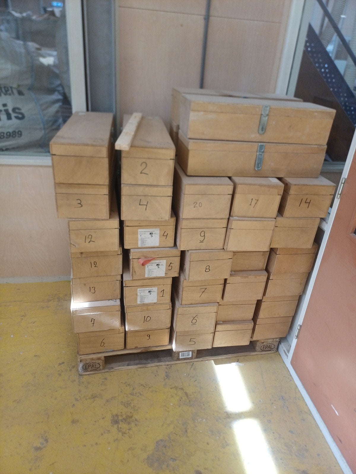 Houten gereedschapskisten, Ophalen, Gebruikt