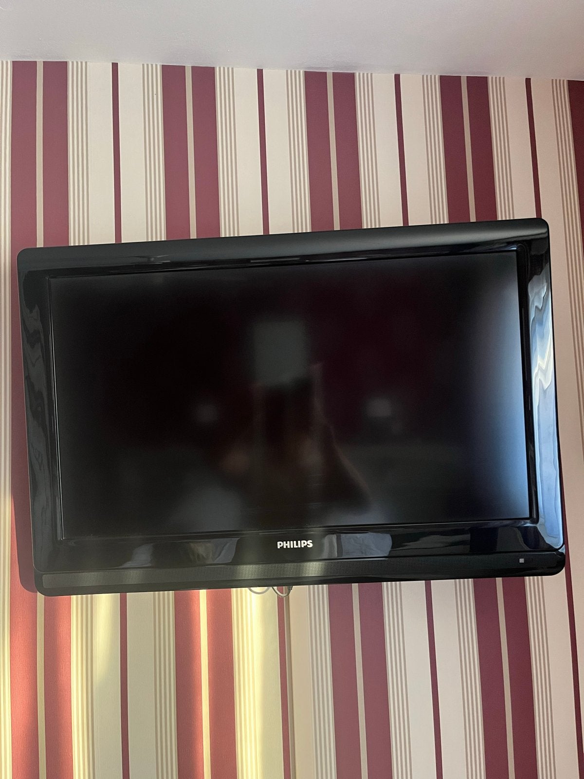 Philips LCD TV - Compact en Functioneel, Ophalen, Philips, Gebruikt, 50 Hz