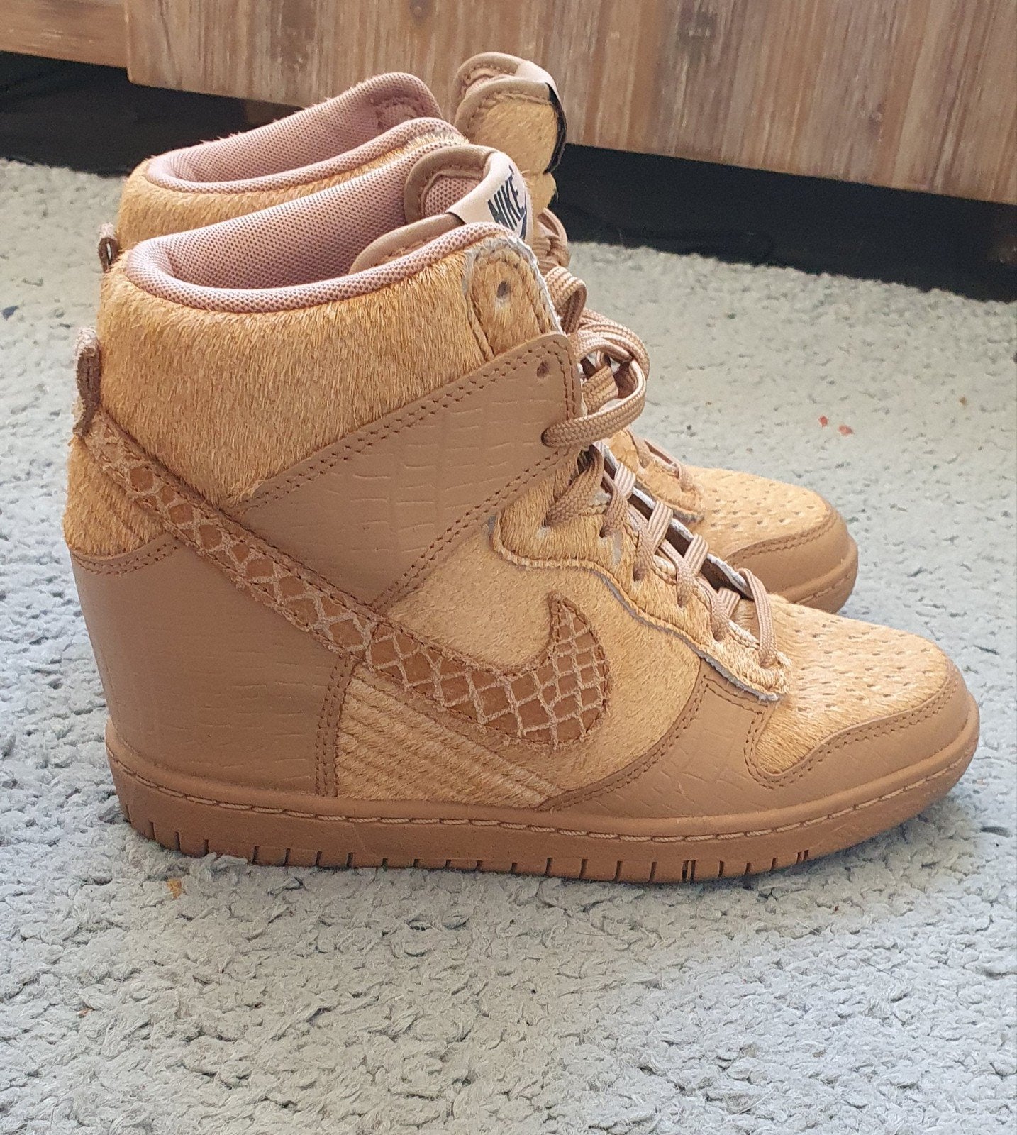 Nike Dunk Sky Hi x Underground Beige Wedge Sneakers Maat 36, Beige, Nike, Ophalen of Verzenden, Sneakers of Gympen