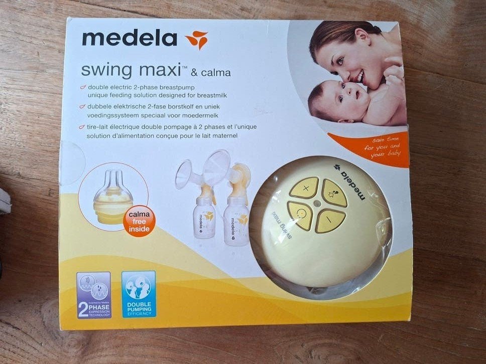 Medela Swing Maxi dubbele borstkolf met 4 flesjes, Ophalen, Zo goed als nieuw