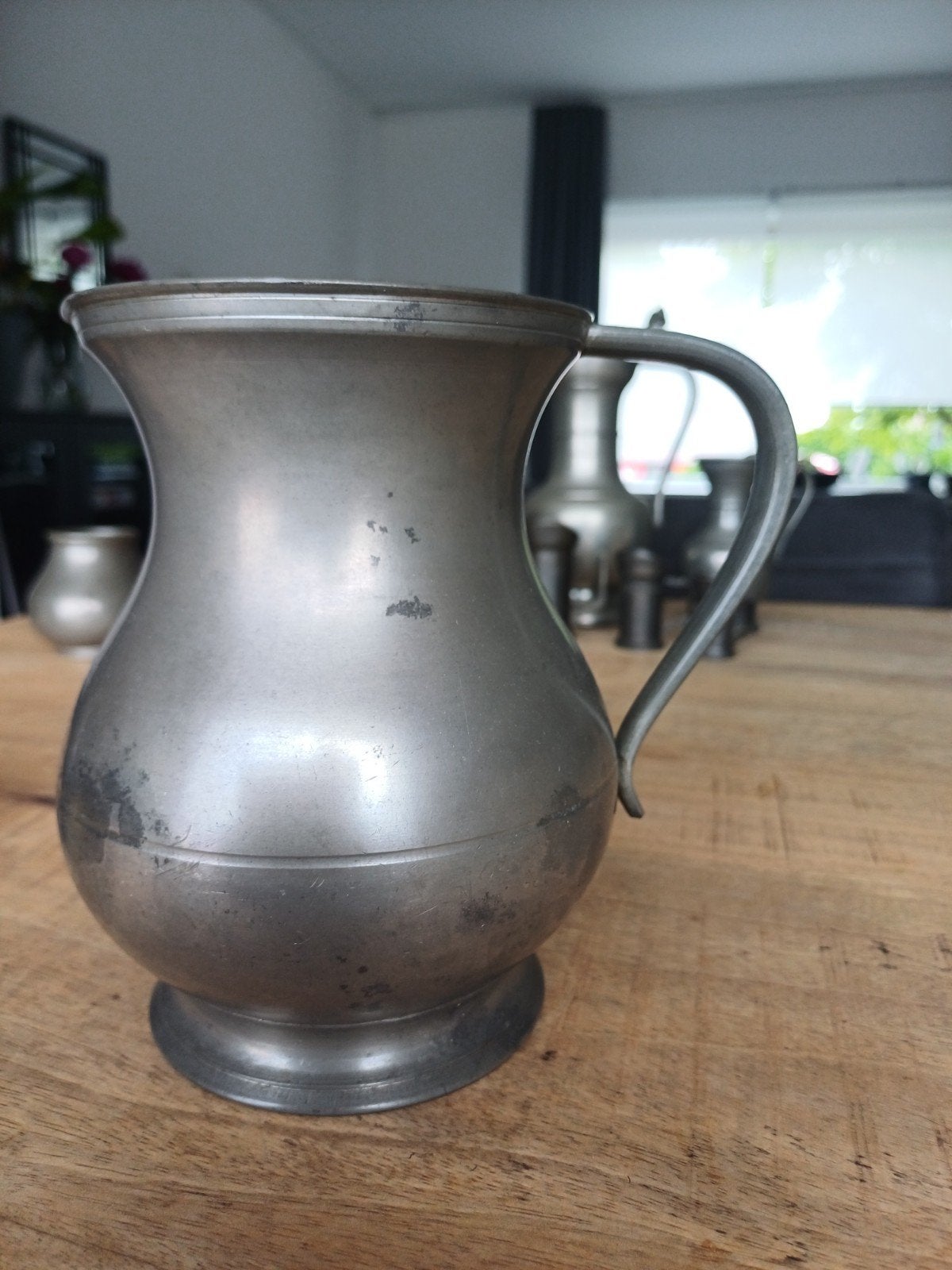 Antieke tinnen kan van Meeuws & Zoon, Den Haag, Ophalen