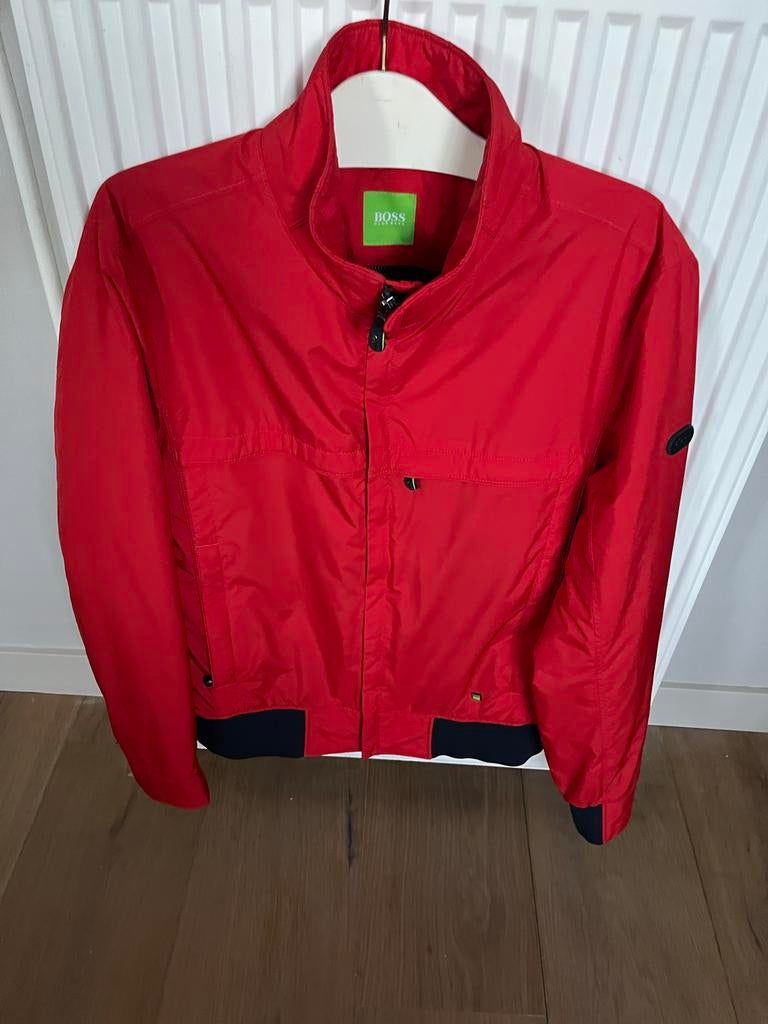 Rode Hugo Boss jas, Ophalen of Verzenden, Zo goed als nieuw, Overige maten, Rood