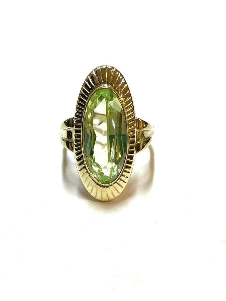 14k gouden ring met een groene steen, Sieraden, Tassen en Uiterlijk, Ringen, -, -, Ophalen of Verzenden, Dame