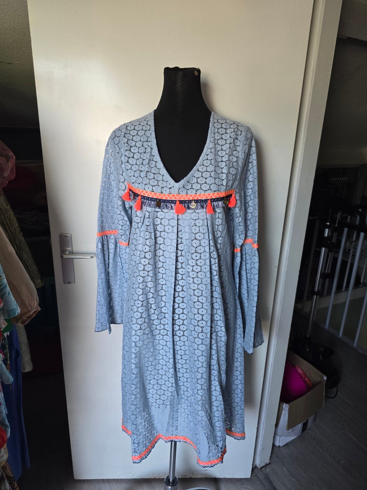 Dames jurk nieuw van place du soleil, Kleding | Dames, Jurken, Maat 38/40 (M), Blauw, Nieuw, Ophalen of Verzenden