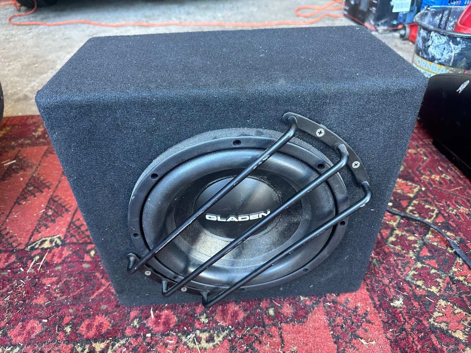 Gladen subwoofer in behuizing, Ophalen, Gebruikt