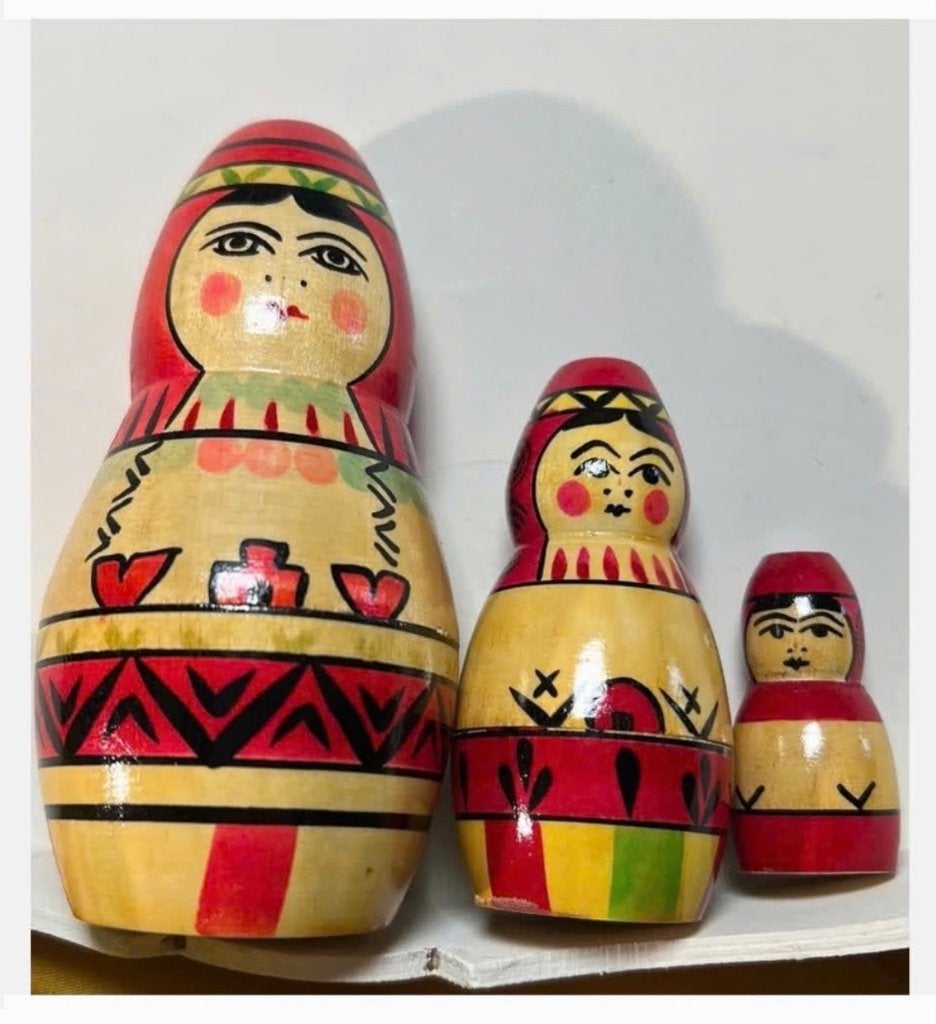 Vintage 3-Delige Matroesjka’s baboesjka’s Rusland, 5-11 cm, Verzamelen, Ophalen of Verzenden, Zo goed als nieuw, Overige typen
