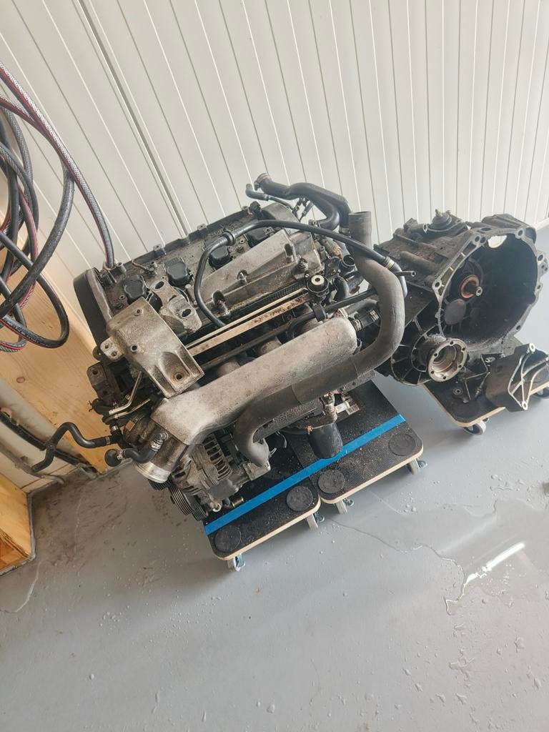 Auq motor 1.8t met versnellingsbak 6bak MOET WEG!, Ophalen