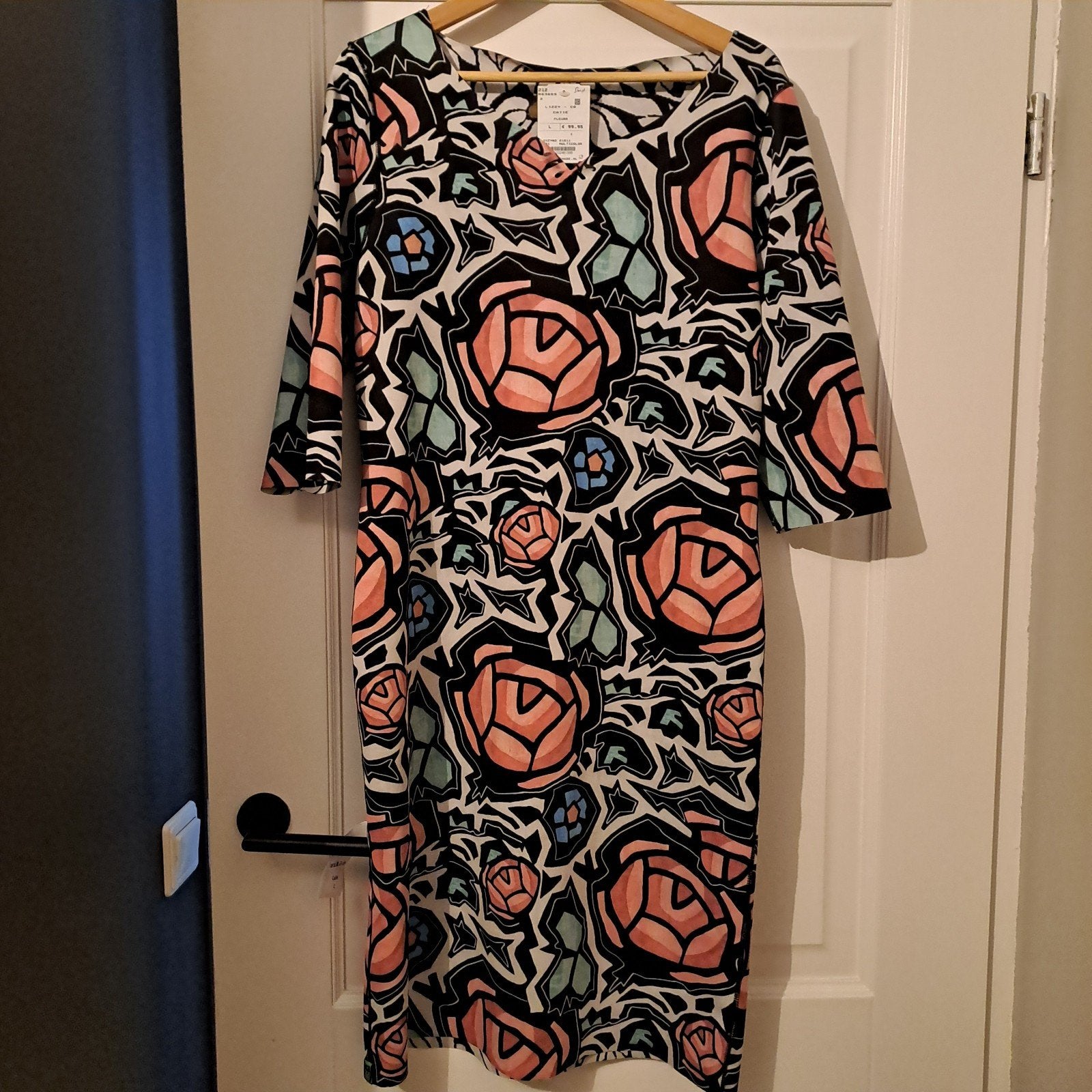Lizzy & Coco Nieuwe Jurk Kreukvrij 2 Kanten Draagbaar, Kleding | Dames, Jurken, Meerkleurig, Maat 42/44 (L), Nieuw, Ophalen of Verzenden