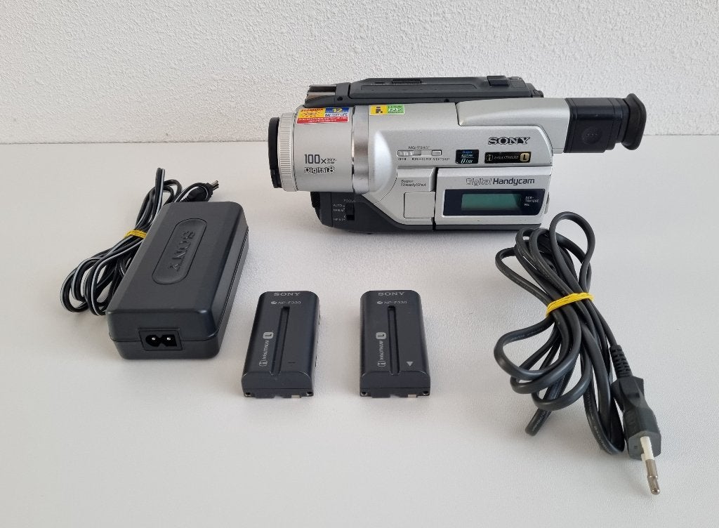Sony DCR-TRV120E Digital 8 Handycam Video Camera Camcorder, Ophalen of Verzenden, Overige soorten, Camera
