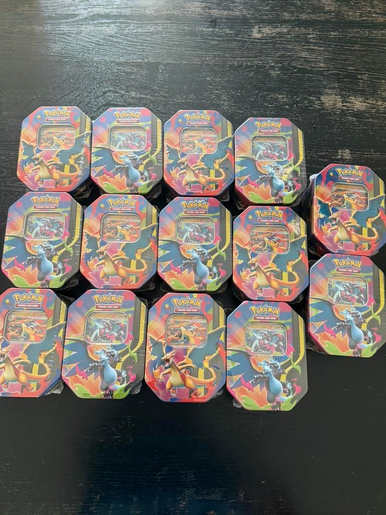 Mega Charizard X/Y Tins, Ophalen of Verzenden, Nieuw, Overige typen