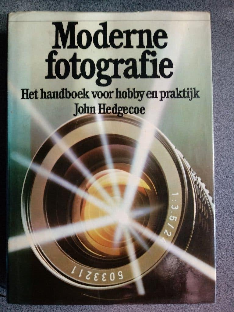 Fotografie boeken - 2 onderwerpen, Verzenden, Zo goed als nieuw, Fotografie algemeen