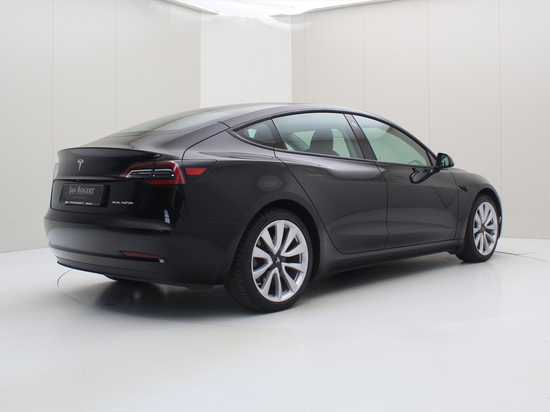 Tesla Model 3 Long-Range AWD 351pk 75 kWh 90.1% SoH FACELIFT, Auto's, Automaat, Gebruikt, Zwart, 351 pk