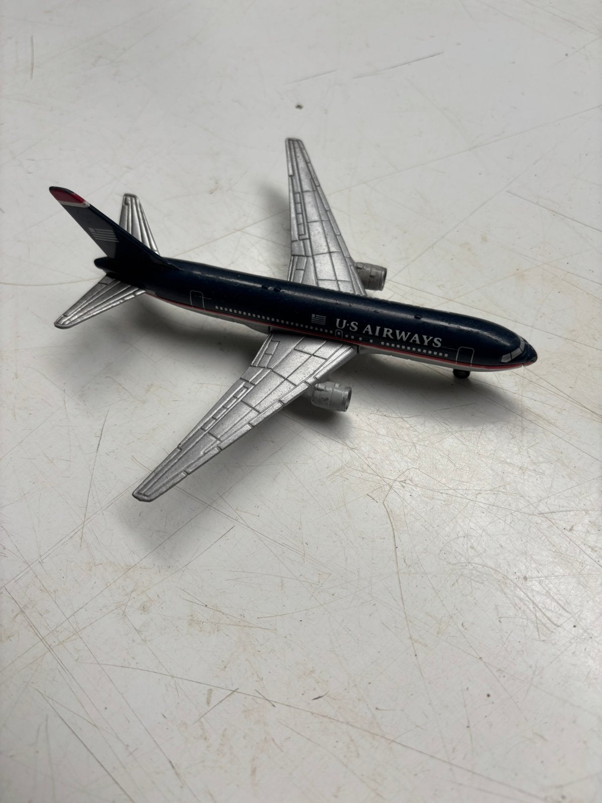 Leuk stalen vliegtuigje US AIRWAYS Ertl, Verzamelen, Luchtvaart en Vliegtuigspotten, Ophalen of Verzenden, Zo goed als nieuw, Overige typen