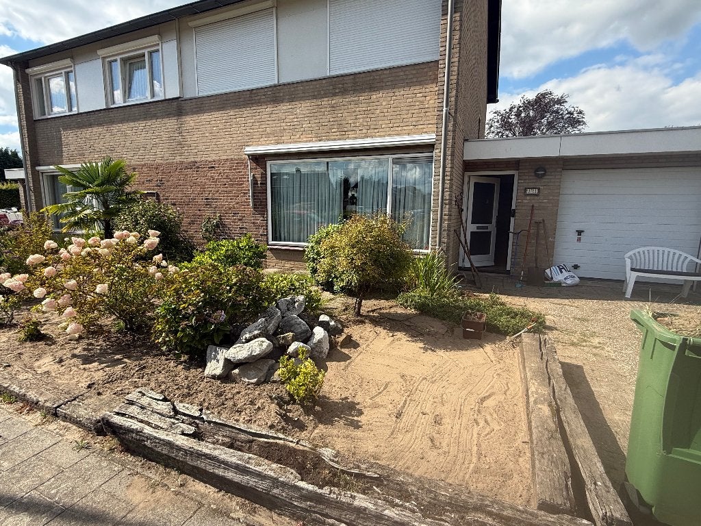 Houten bielzen gratis op te halen in Vlijmen, Ophalen, Gebruikt, 25 cm of meer, Biels