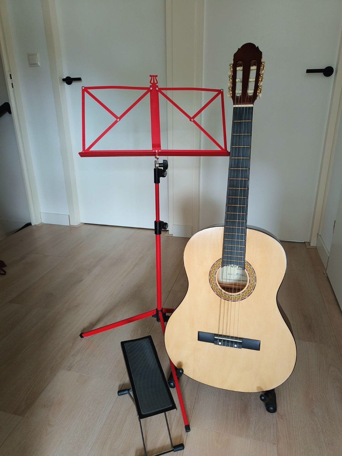 Gitaar Martinez, Ophalen, Gebruikt, Klassieke of Spaanse gitaar