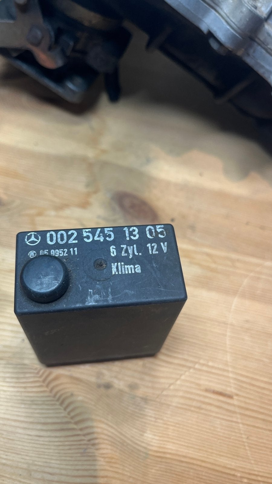 Mercedes airco relais W124/ W126/ W201, Auto-onderdelen, Ophalen of Verzenden, Nieuw, Voor, Bumper