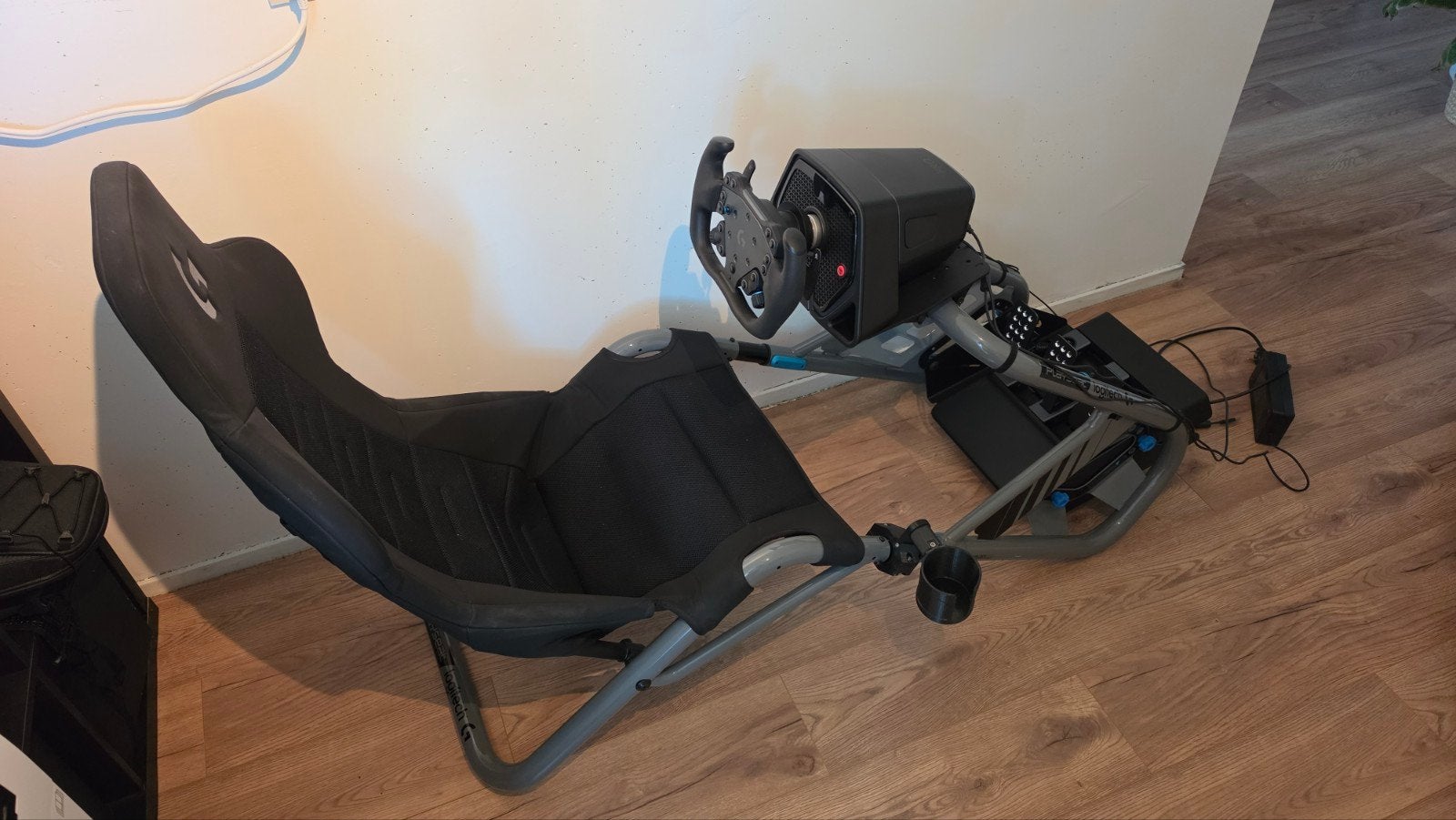 Logitech G Pro Direct Drive (PC/PS5/Xbox) + Playseat Trophy, Spelcomputers en Games, Ophalen, Zo goed als nieuw, Playseat of Racestoel