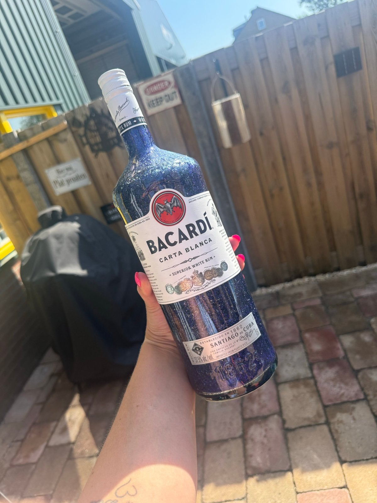 Glitterfles Bacardi of Jack Daniels - Decoratie, Overige typen, Meerkleurig, Ophalen of Verzenden, Zo goed als nieuw