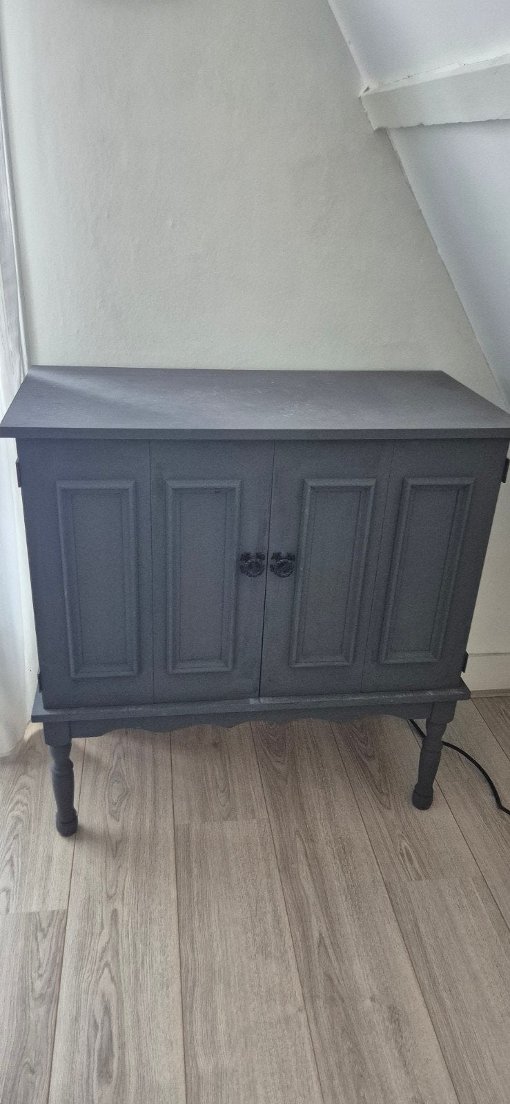 Leuk kastje met vouwdeuren, Huis en Inrichting, Ophalen, Gebruikt