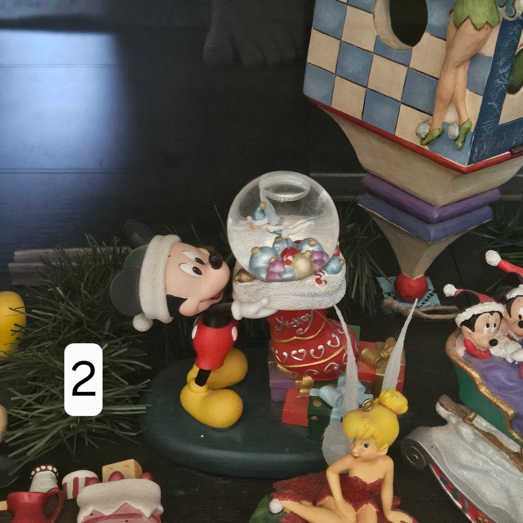 Disney Store Exclusive Mickey & Tinkerbell Kerst Globe, Ophalen of Verzenden, Mickey Mouse, Zo goed als nieuw, Beeldje of Figuurtje