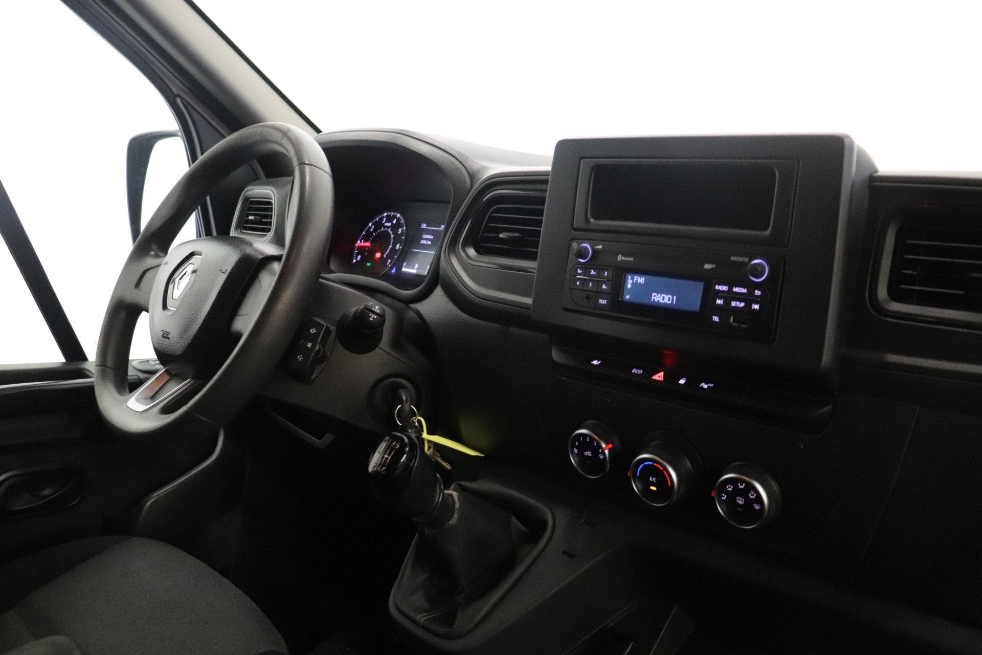 Renault Master 2.3 dCi 135PK L2H2 EURO 6 - Airco - Cruise -, Gebruikt, 4 cilinders, Renault, Origineel Nederlands