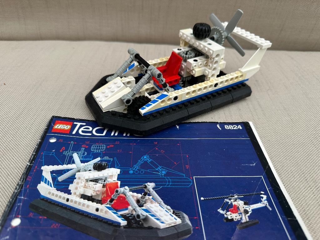 Lego Technic 8824 - Hovercraft, Kinderen en Baby's, Speelgoed | Duplo en Lego, Gebruikt, Complete set, Compleet, Inclusief instructies