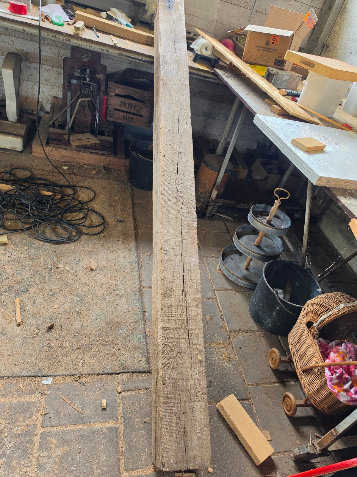 Robuuste houten balk - Ideaal voor constructie of decoratie, Ophalen, Gebruikt, Balk, Overige houtsoorten