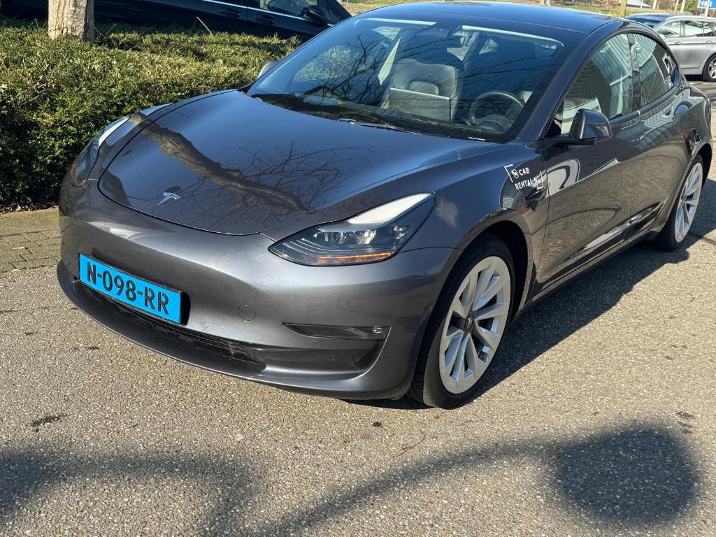 Tesla model 3 Long range Facelift / Taxi huren/ Taxi leasen, 254 pk, Vierwielaandrijving, 1000 kg, Sedan