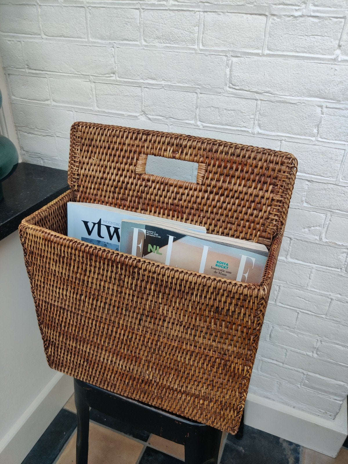 Birma rieten tijdschriften mand, Huis en Inrichting, Woonaccessoires | Krantenbakken en Lectuurbakken, Ophalen of Verzenden