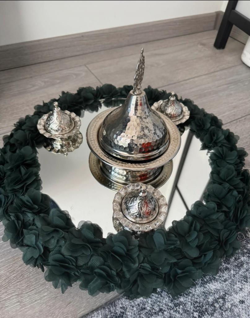 Henna spullen, Huis en Inrichting, Woonaccessoires | Kransen, Ophalen, Zo goed als nieuw