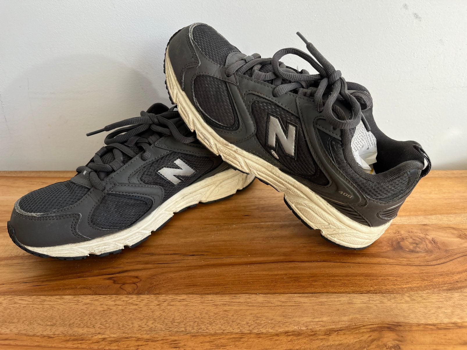 New Balance 408, Kleding | Dames, Ophalen of Verzenden, Zo goed als nieuw, Grijs, Sneakers of Gympen