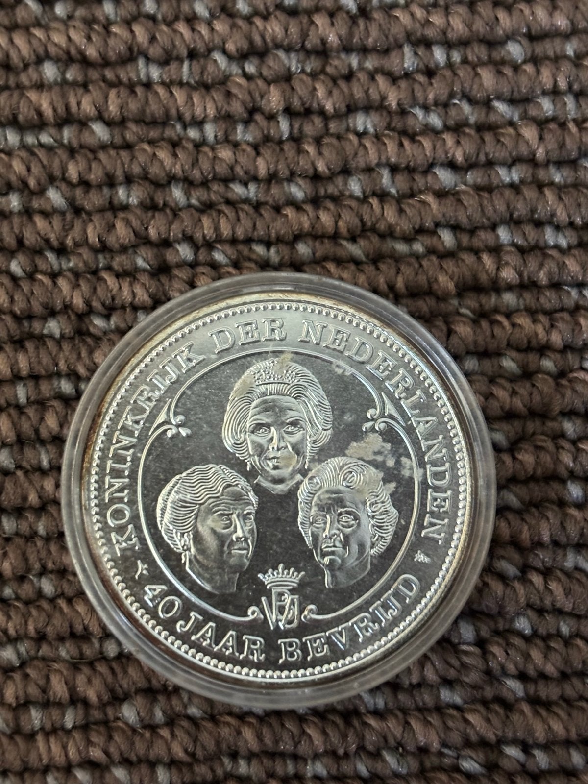 Nederlandse Gedenkpenning 40 Jaar Bevrijding 1945-1985, Koningin Beatrix, Zilver, Losse munt, Overige waardes