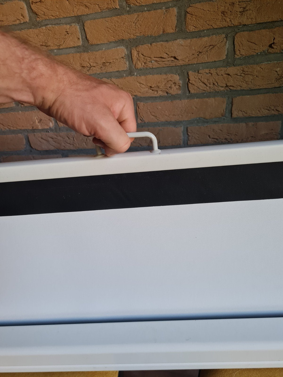 Projectiescherm om op te hangen, Ophalen, Handmatig, Gebruikt