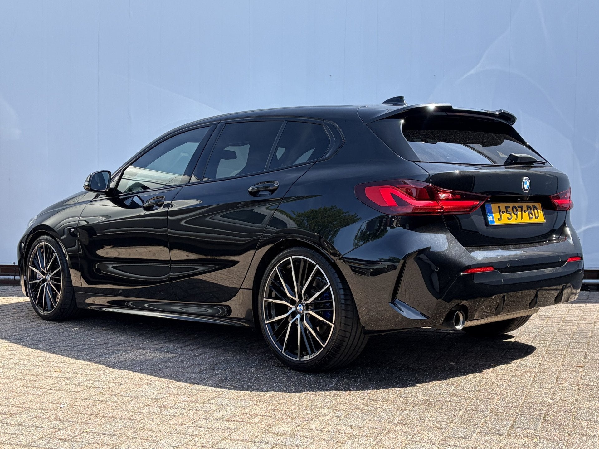 BMW 1-serie 118i Executive Edition M-Sport Zetels HUD Adapt., Auto's, Gebruikt, Zwart, Origineel Nederlands, Bedrijf