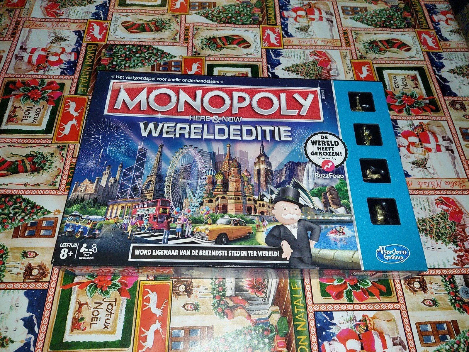 Monopoly. Here & Now. Wereldeditie. Compleet., Drie of vier spelers, Ophalen of Verzenden, Zo goed als nieuw, Hasbro Gaming
