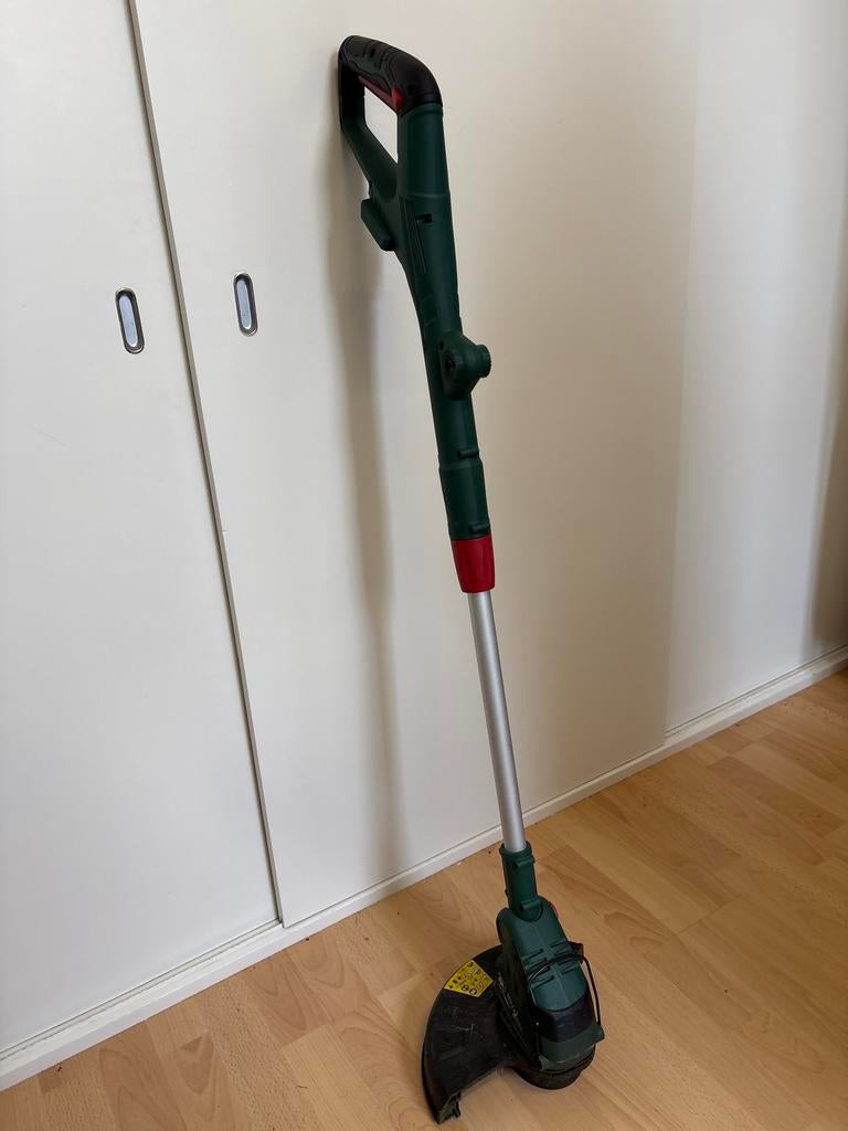 Parkside 20V Accu Kantentrimmer / Bosmaaier / Kantenmaaier, Ophalen, Zo goed als nieuw, 10 tot 30 cm, Accu