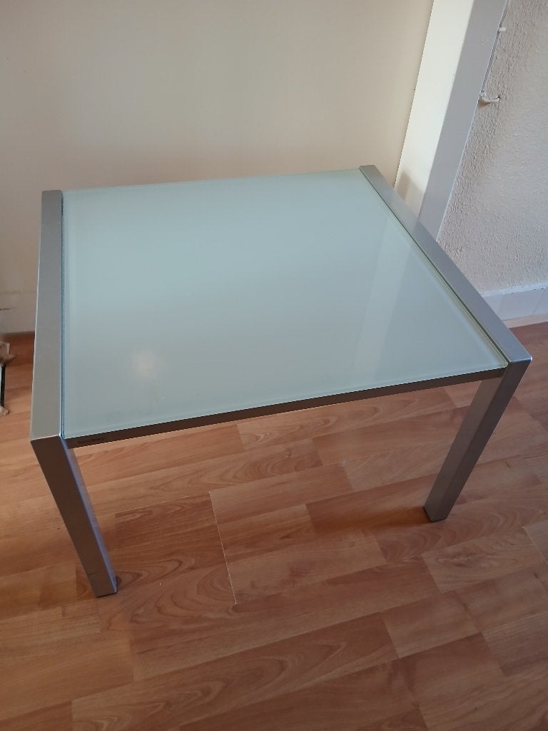 Bijzettafel, Huis en Inrichting, Tafels | Bijzettafels, Ophalen, Minder dan 45 cm, Minder dan 55 cm, Modern