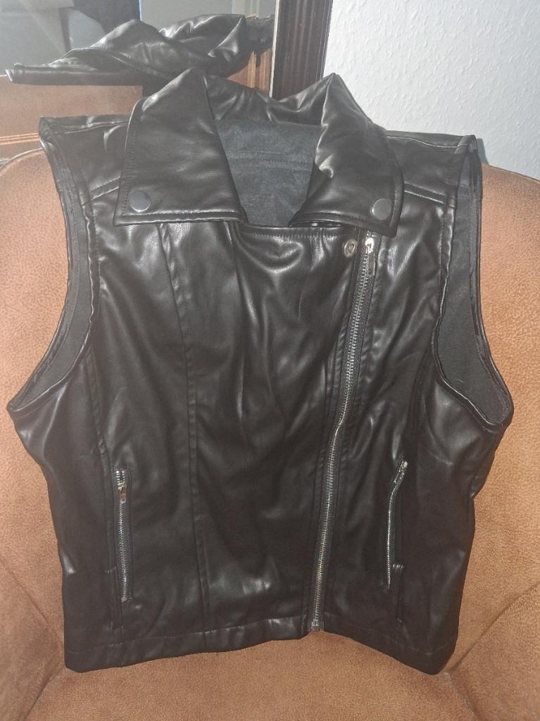 Shein zwart gilet vest, maat M, Maat 38/40 (M), Zwart, Ophalen of Verzenden, Zo goed als nieuw