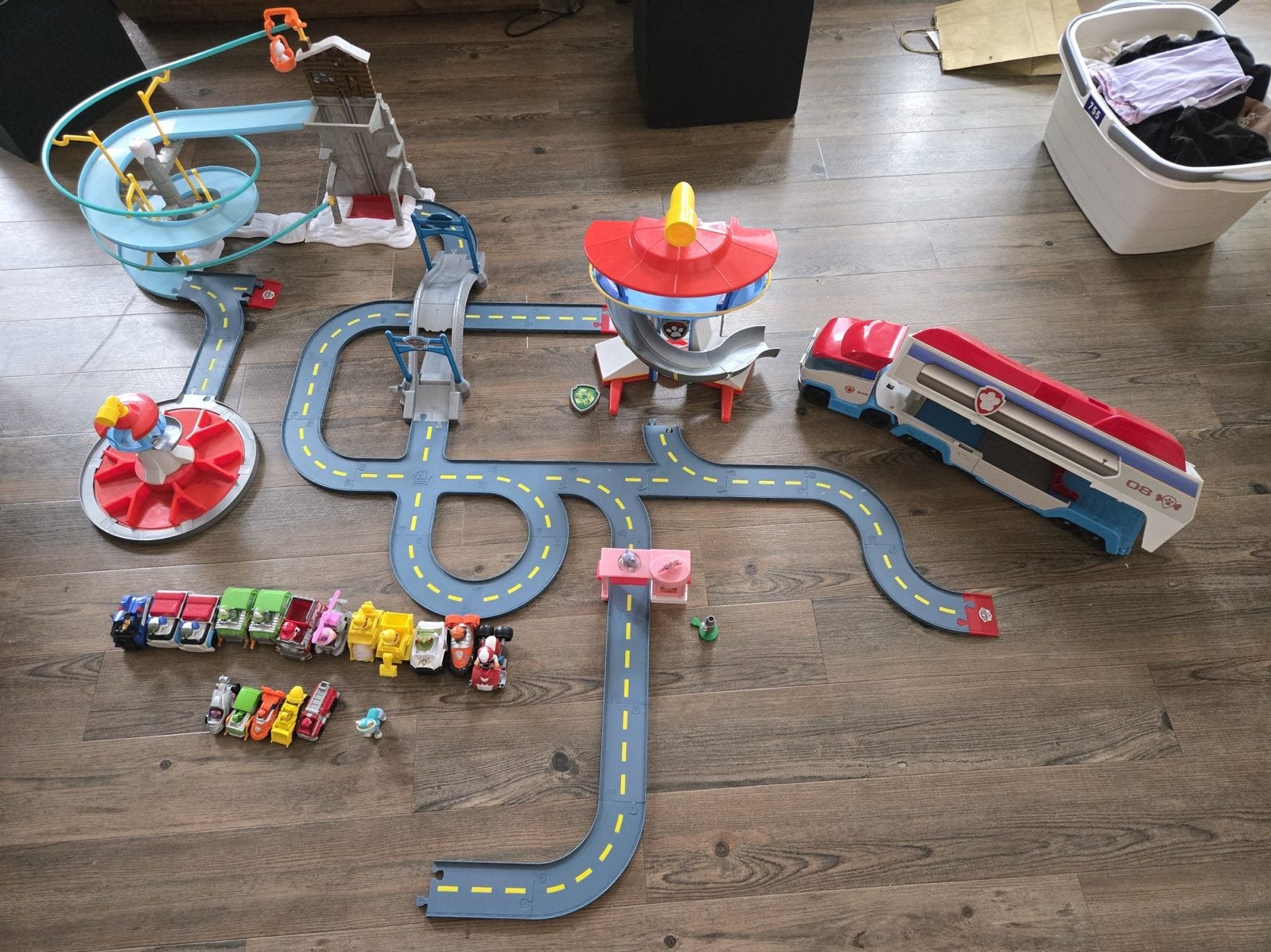 Paw Patrol Grote Autobaan met Uitkijktoren, Patroller & Ever, Zelf te bouwen, Handmatig, Ophalen, Overige merken